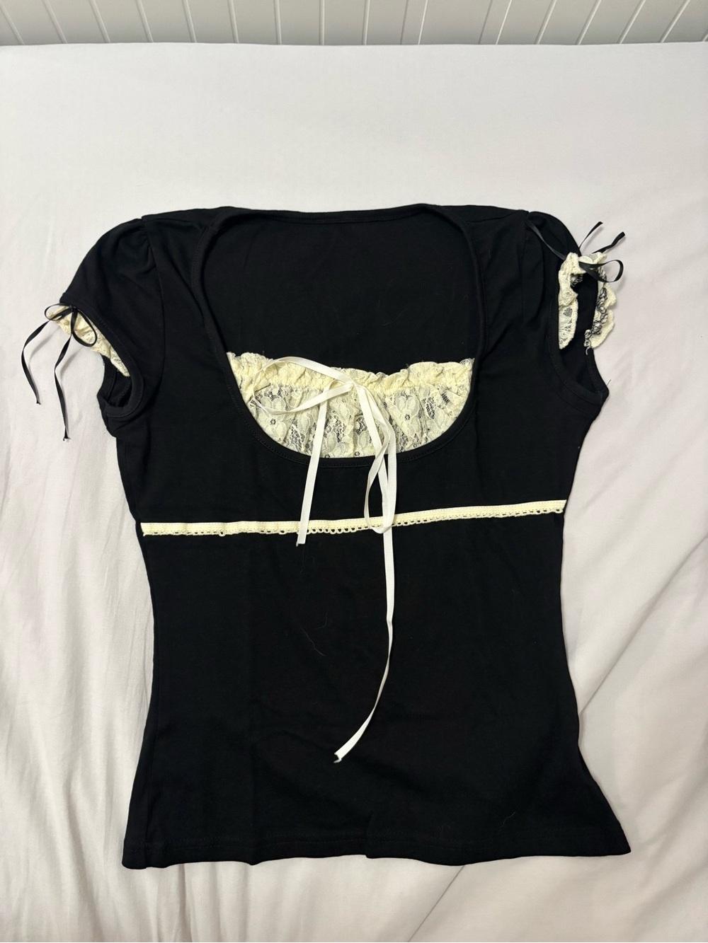 YesStyle Black Short Sleeve Lace-Trim Tee with Cream Accents